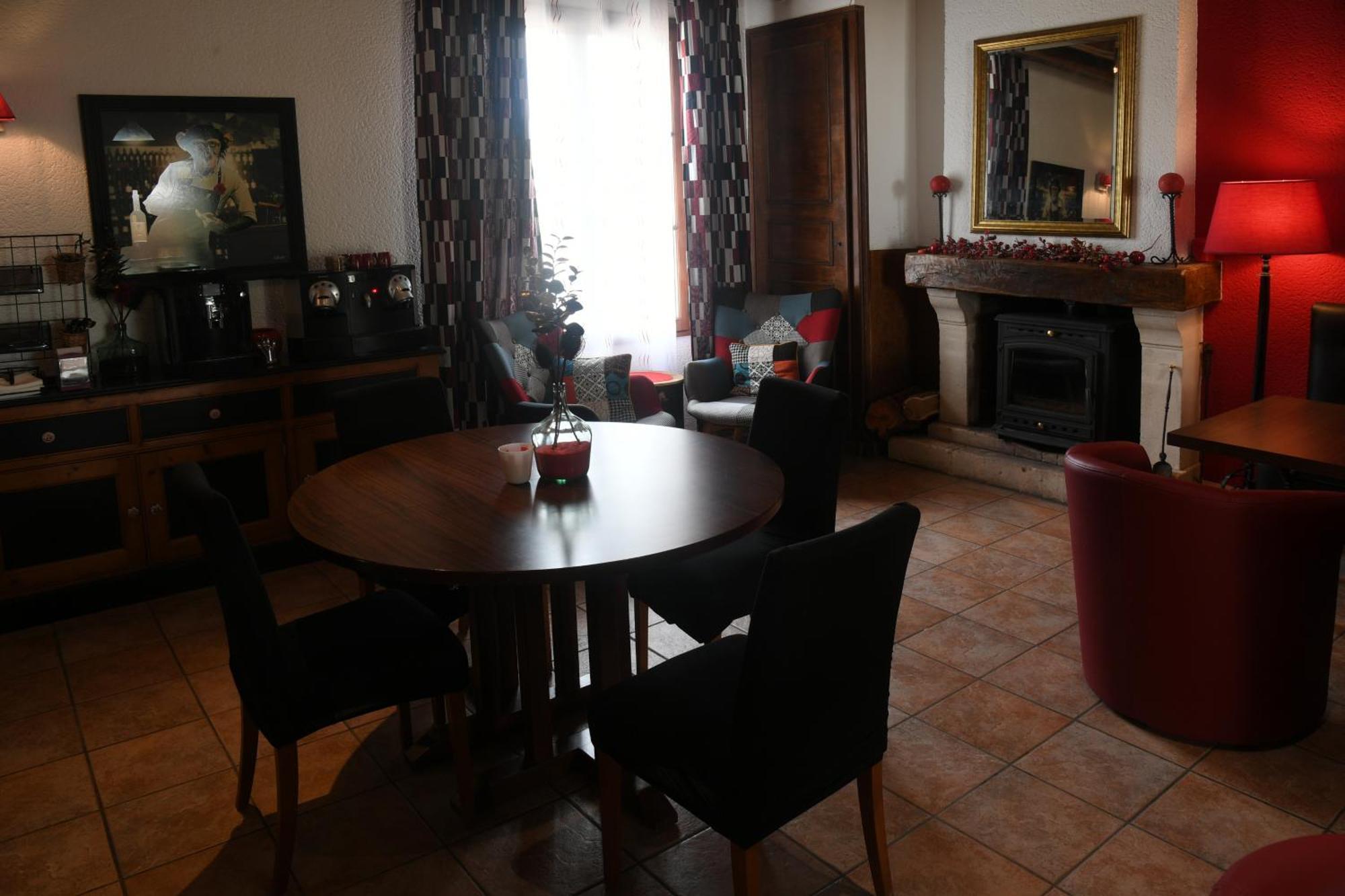 Logis Auberge De Launay Limeray エクステリア 写真