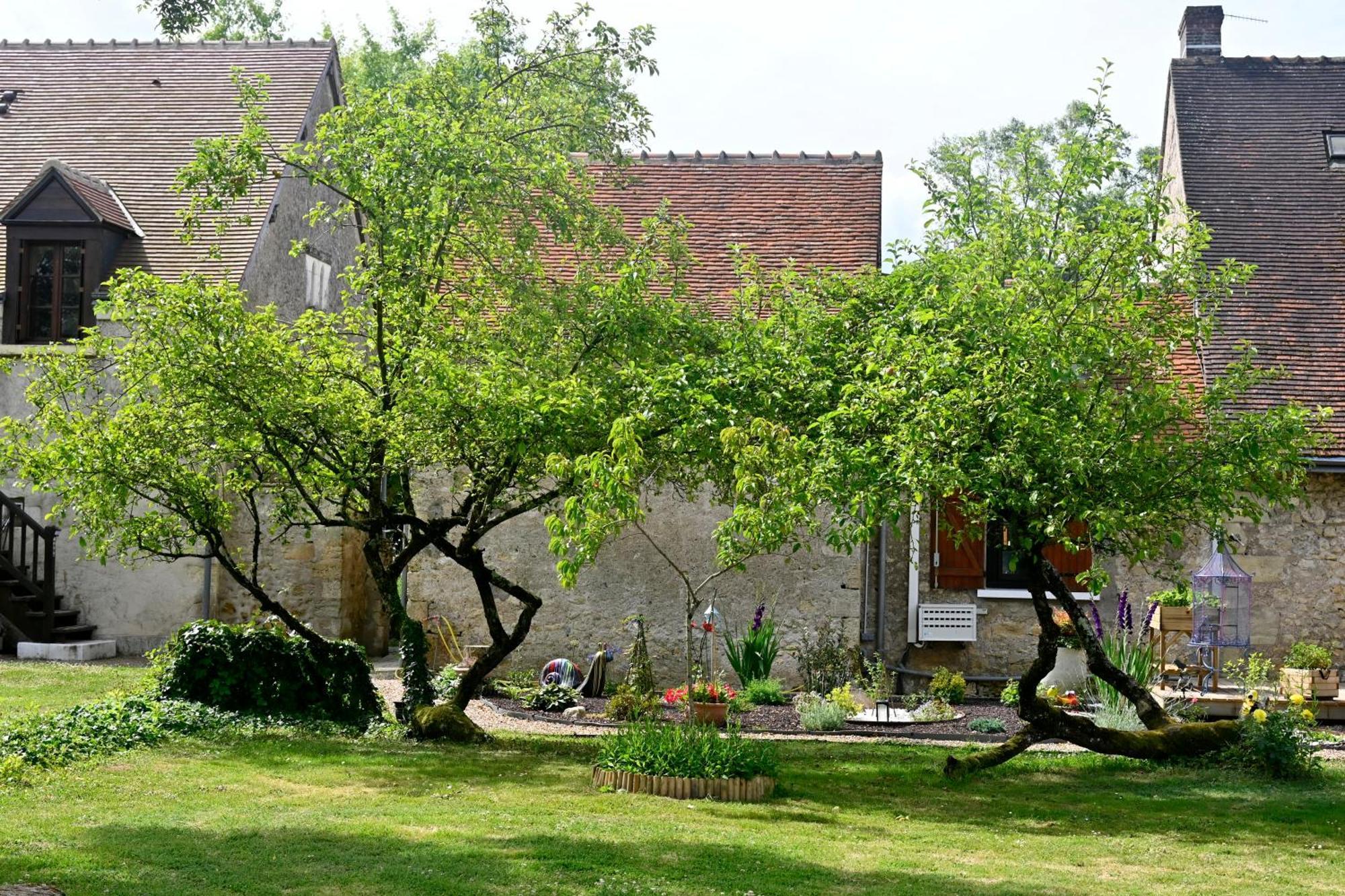 Logis Auberge De Launay Limeray エクステリア 写真